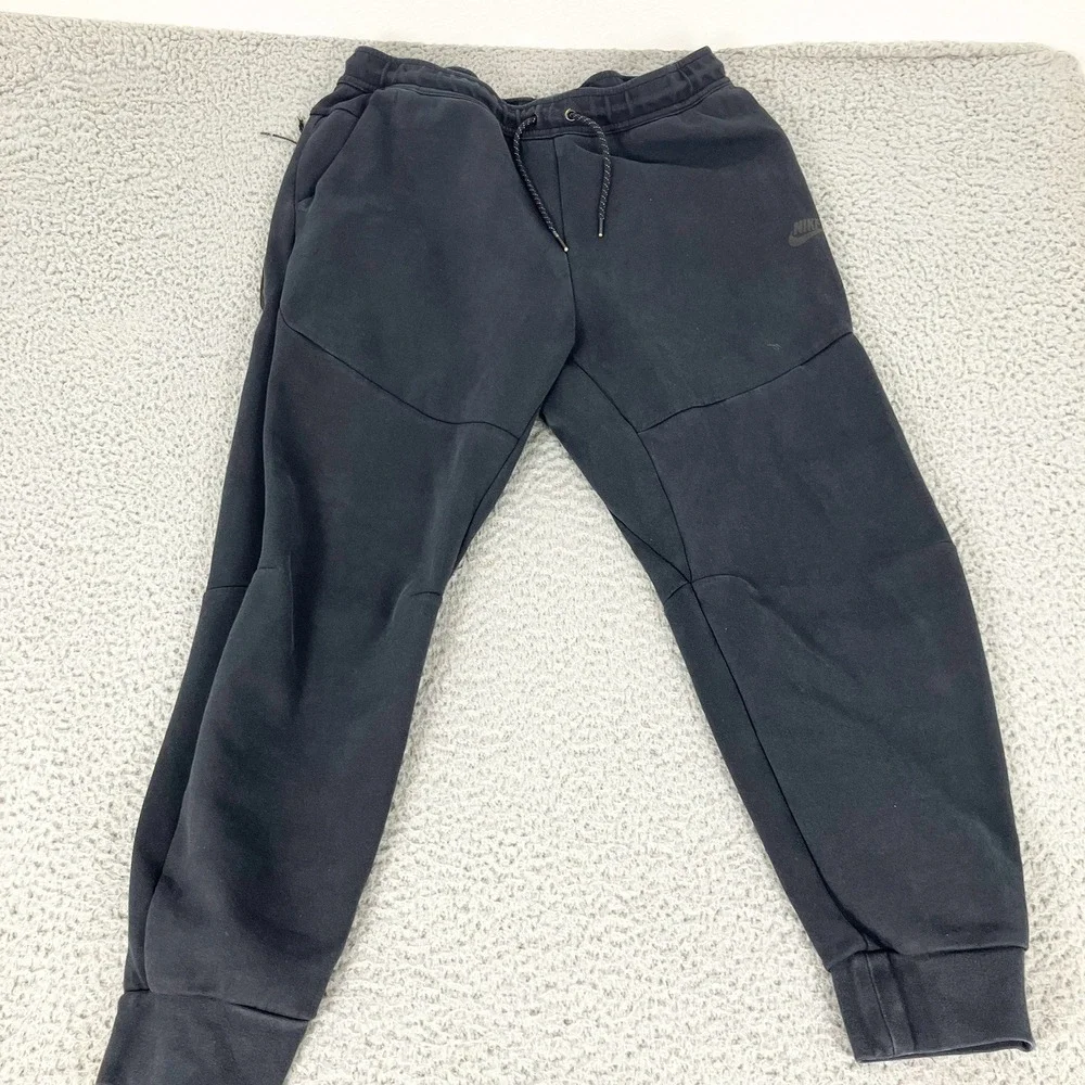 Nike Joggers Mens XL Black Tech Fleece CU4495-010 Tapered Athletic Sweatpants